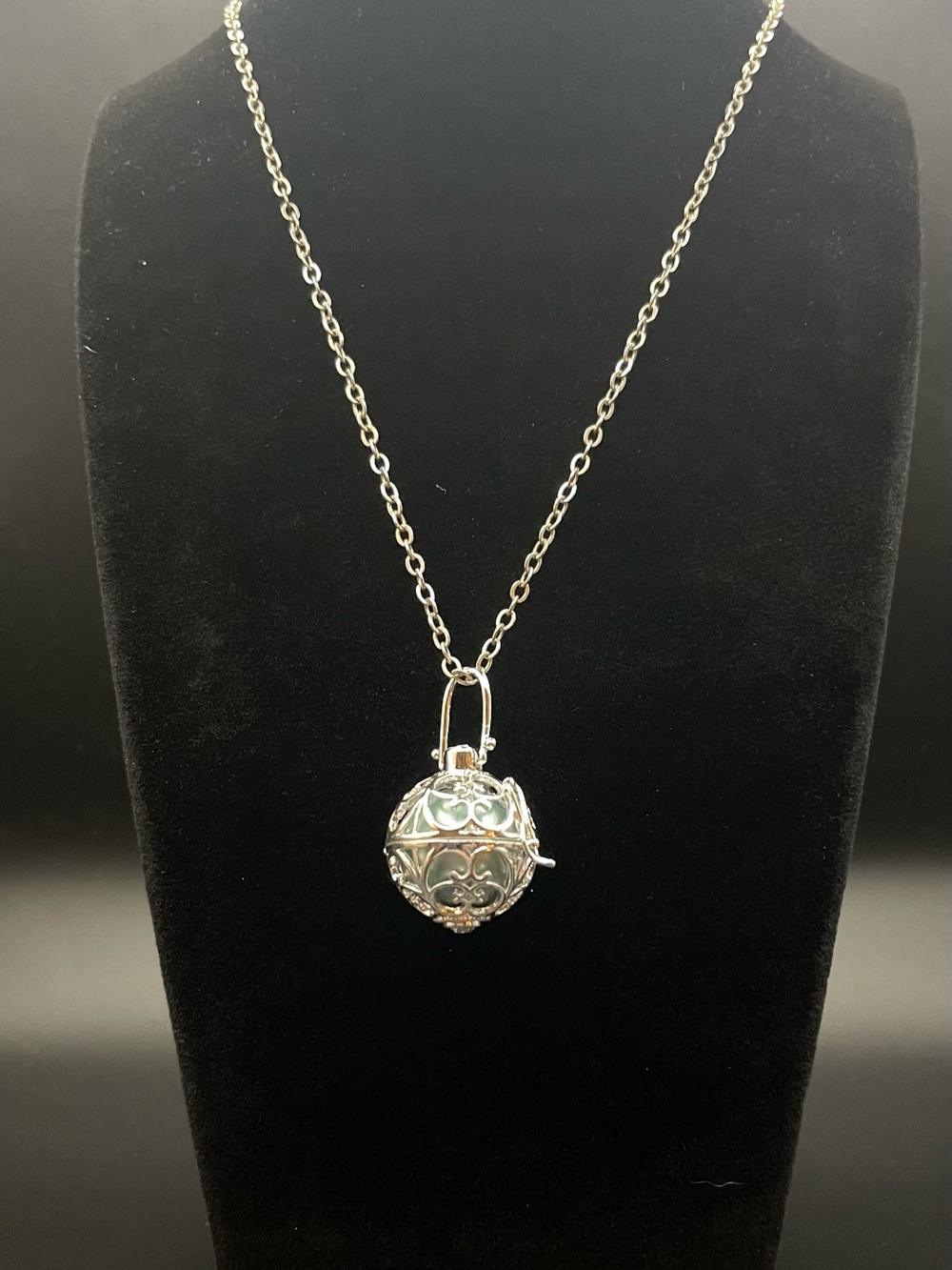 Silver Filigree Harmony Ball Pendant Necklace 30.5” long with 2.5” extender